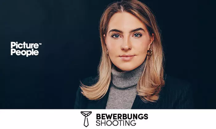 Professionelle Bewerbungsfotos bei PicturePeople inkl. Ausdruck & Datei + Geschenk (bis zu 69% sparen) - Primary Image