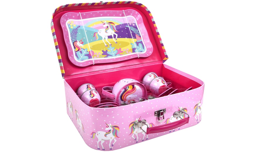 Image 21: 18-Piece Pretend Play Metal Tea Set with Carry Case