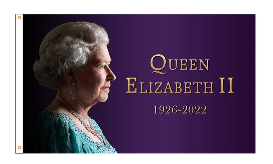 Image 5: Queen Elizabeth II Memorial Flag