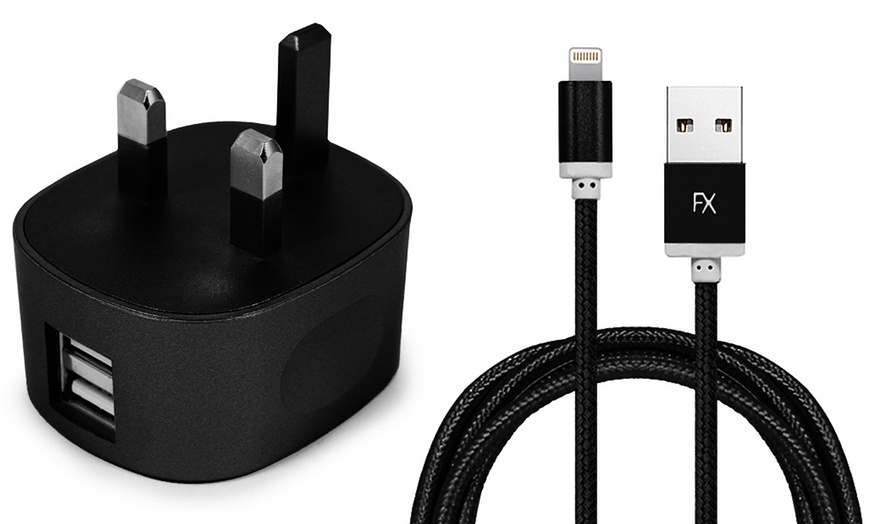 Image 5: Dual-USB Charging Plug for iPhone