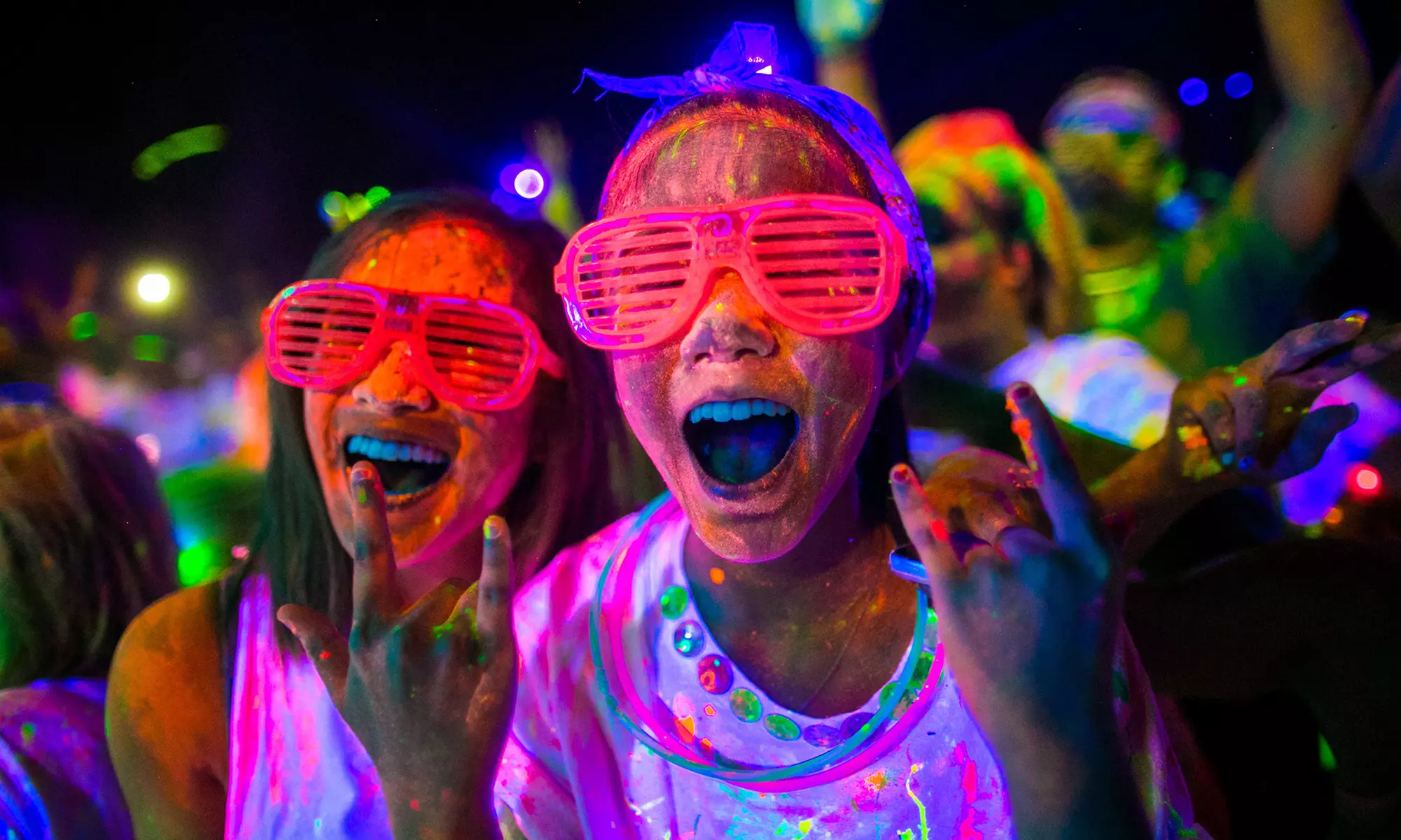 Blacklight Run 5K on Saturday, October 1, at 7 p.m. - Second Medium