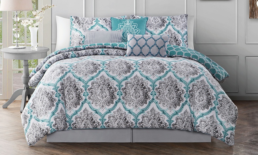 Callais Comforter Set (7-Piece) | Groupon