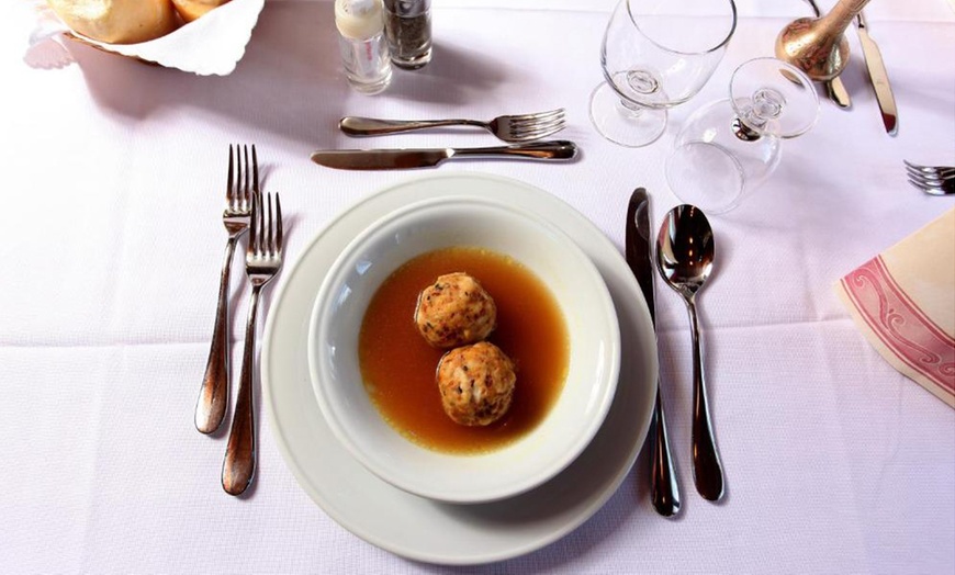 Image 13: Dolomiti: soggiorno con colazione o mezza pensione