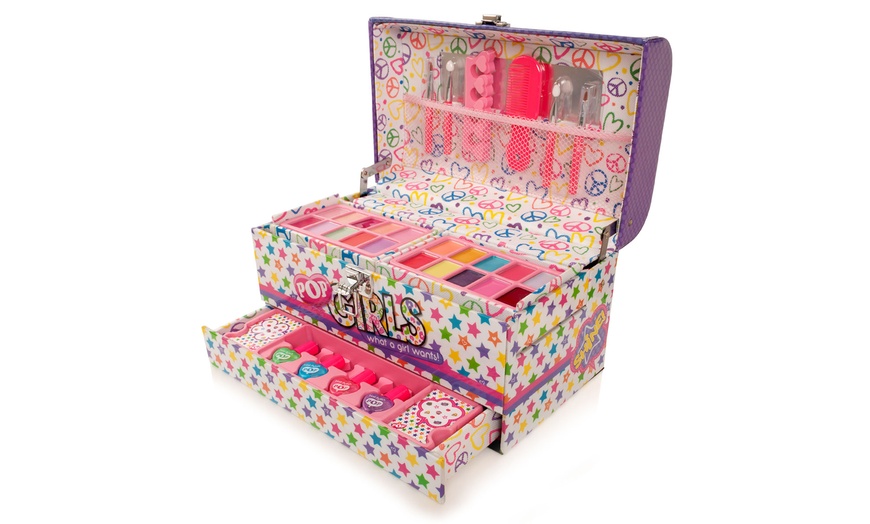 Image 3: Pop Girls Cosmetics Vanity Case