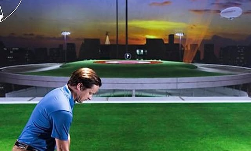 Image 6: Swing By for a 1 or 2 Hr Golf Simulator Experience for up to 4 People!