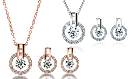 Set collana ed orecchini con zaffiri disponibili in 2 colori