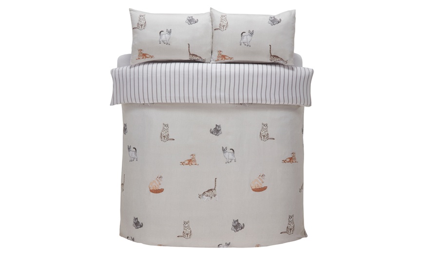 Image 4: Paws and Purrfect Easy Care Duvet Sets