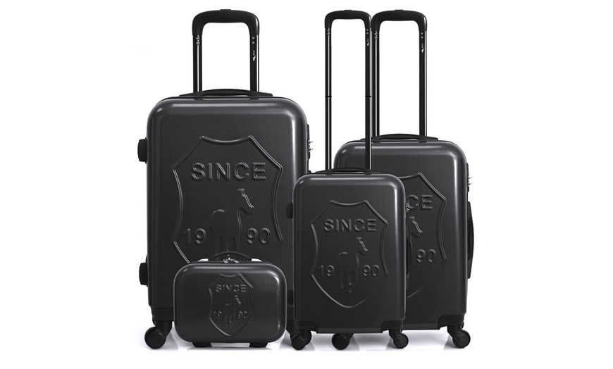 Image 2: Weekend Medium-Size Suitcase