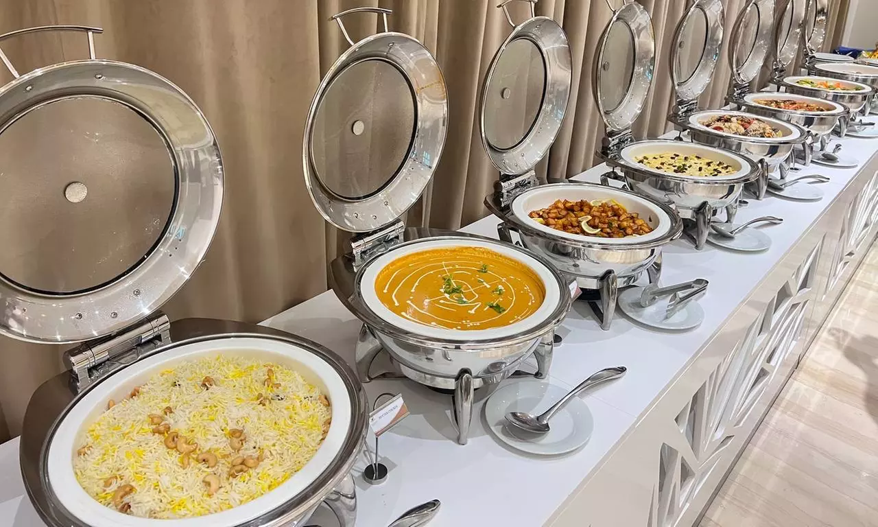 Iftar Buffet for One Child and Adults at Al Forsan International Sports Resort (Up to 0% Off) - Image 3