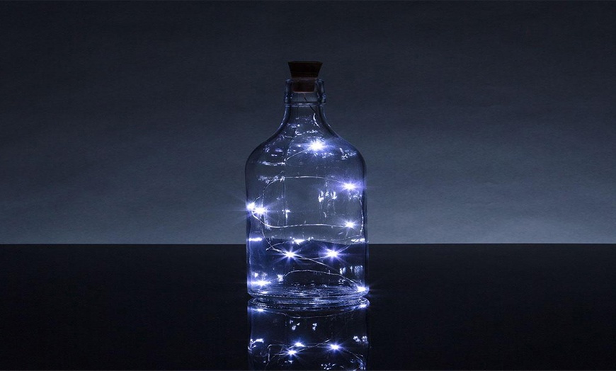 Image 4: Corcho de botella con guirnalda decorativa con luces led