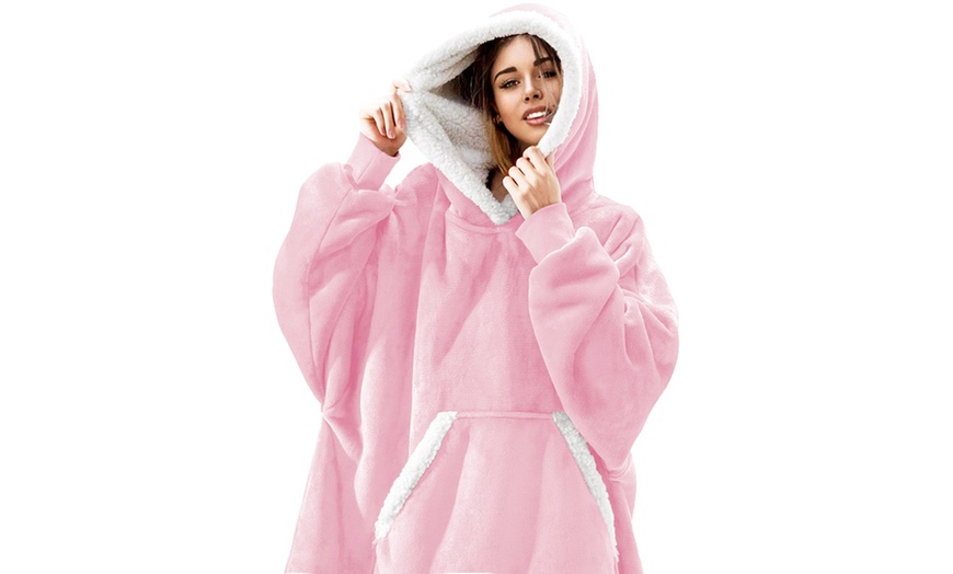 Image 5: Oversized Hooded Wearable Blanket with Borg Trim