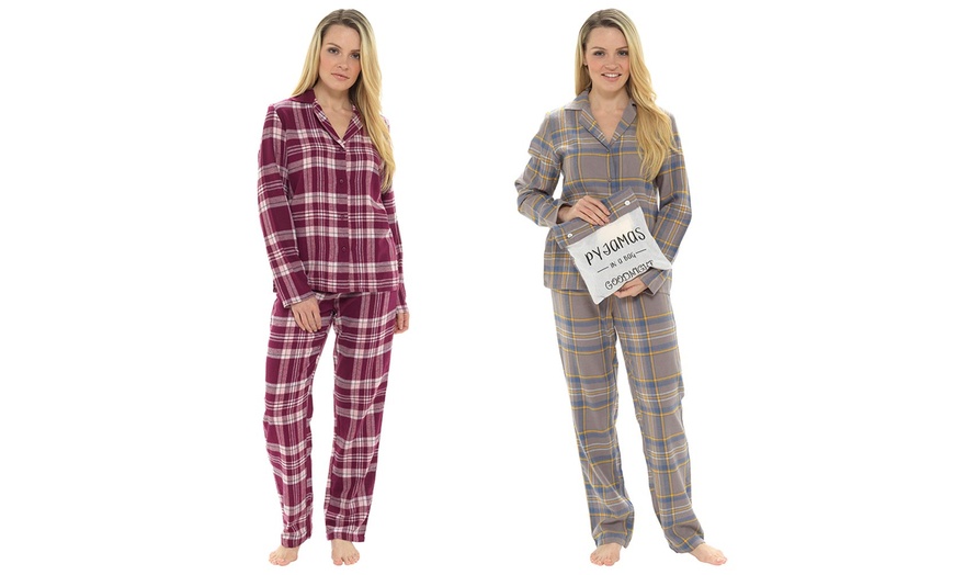 Image 2: Women's Pyjamas