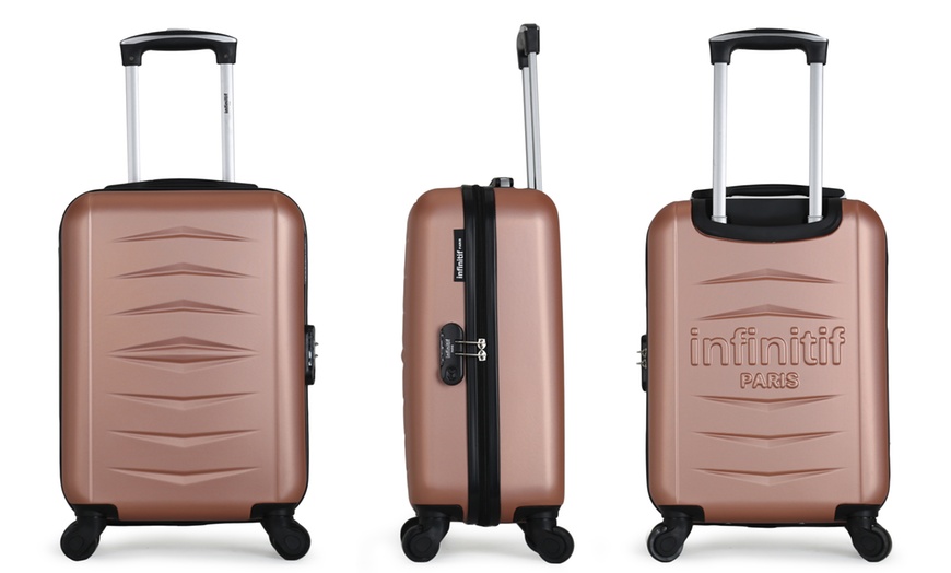 Image 34: Cabin and Vanity Case Luggage Set