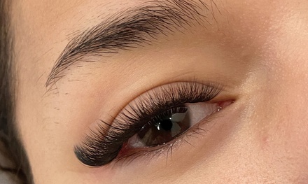 Full Set of Classic Eyelash Extensions - Muses Lash
