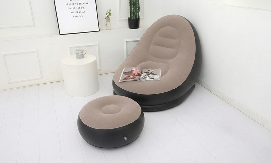 Image 2: Fauteuil gonflable avec repose-pieds
