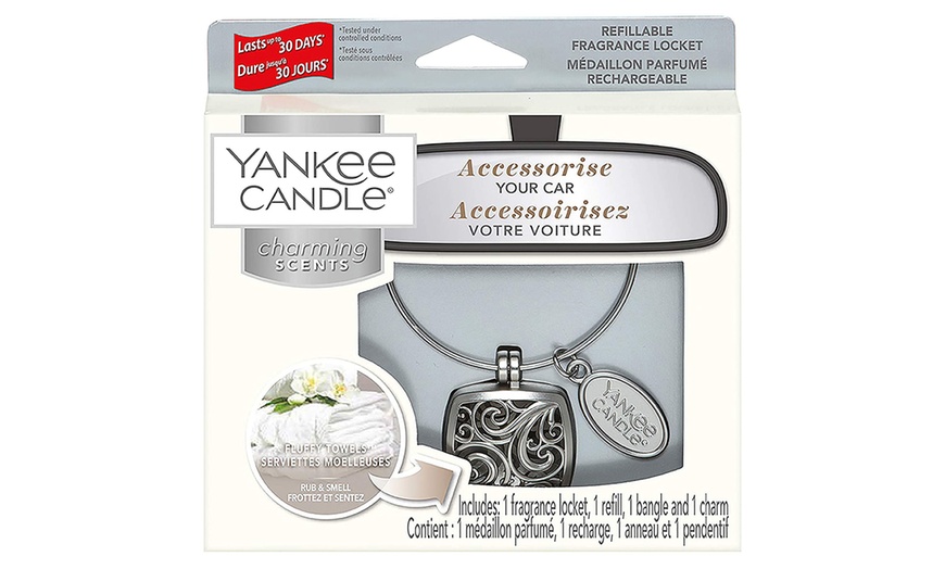 Image 12: Yankee Candle Car Charming Scents