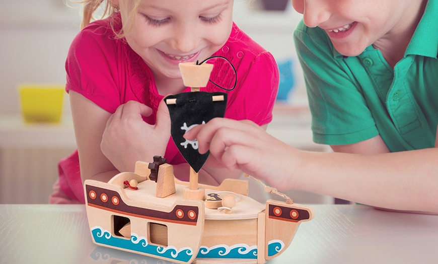 Image 4: Tobar Pirate Ship Wooden Playset