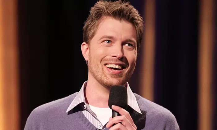 Punch Line Comedy Club Standup Show (Through September 2) - Primary Image