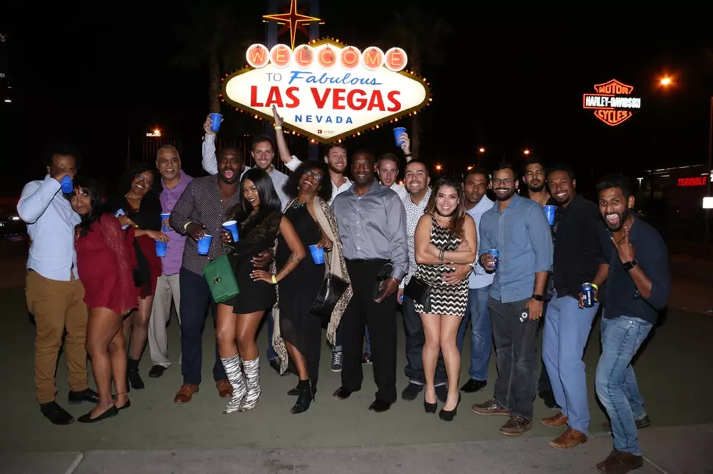 Party in Ultimate Style! Luxury Party Bus Club Crawl for 1, 2, or 4