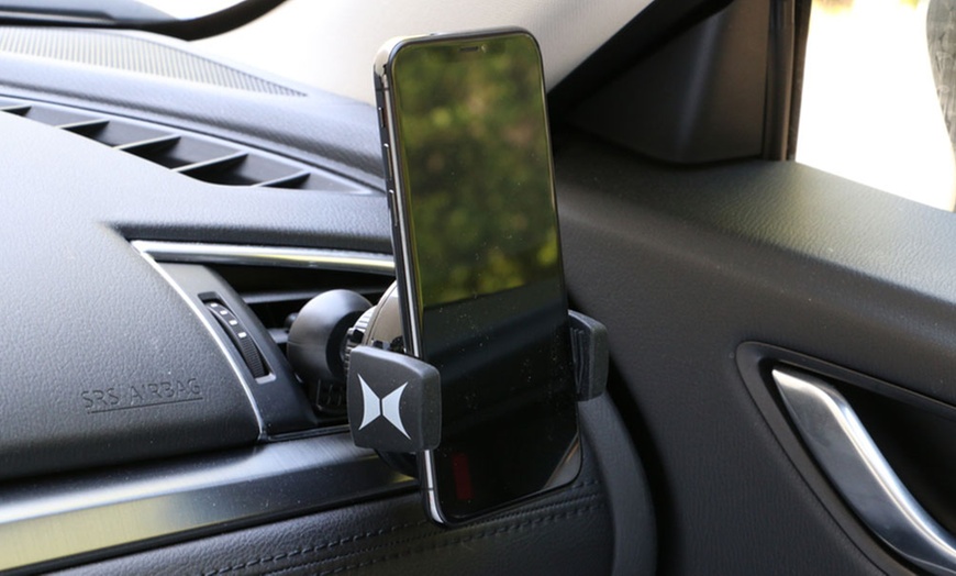 Xtreme Qi Fast Wireless Car Charger Vent Mount Phone Holder | Groupon