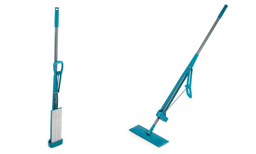 Image 2: Self-Wringing Squeegee Mop