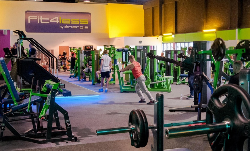 OneMonth Gym Membership Fit4Less Cheadle Hulme Groupon