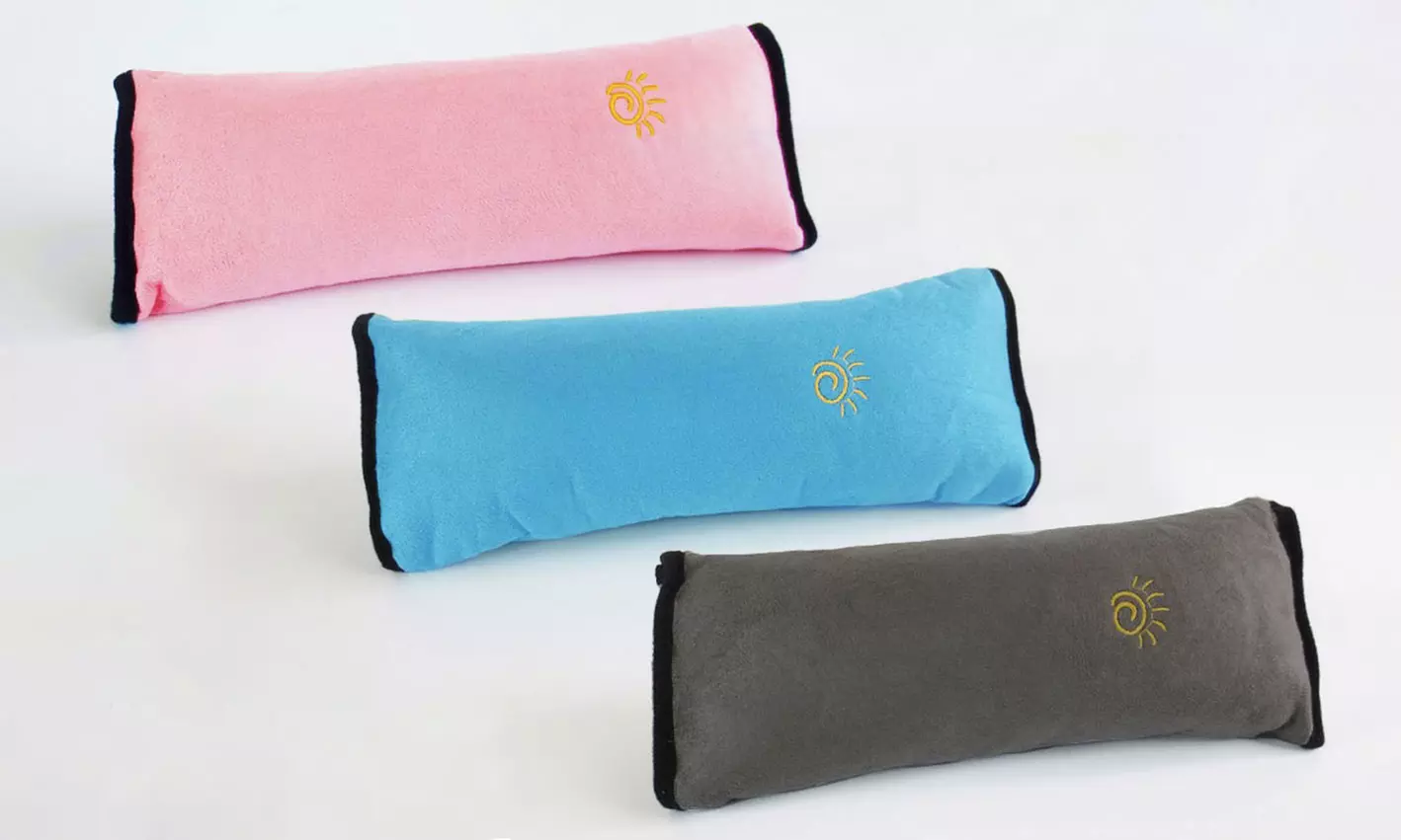 1x oder 2x Sicherheitsgurt-Kissen in Pink, Blau oder Grau - Primary Image