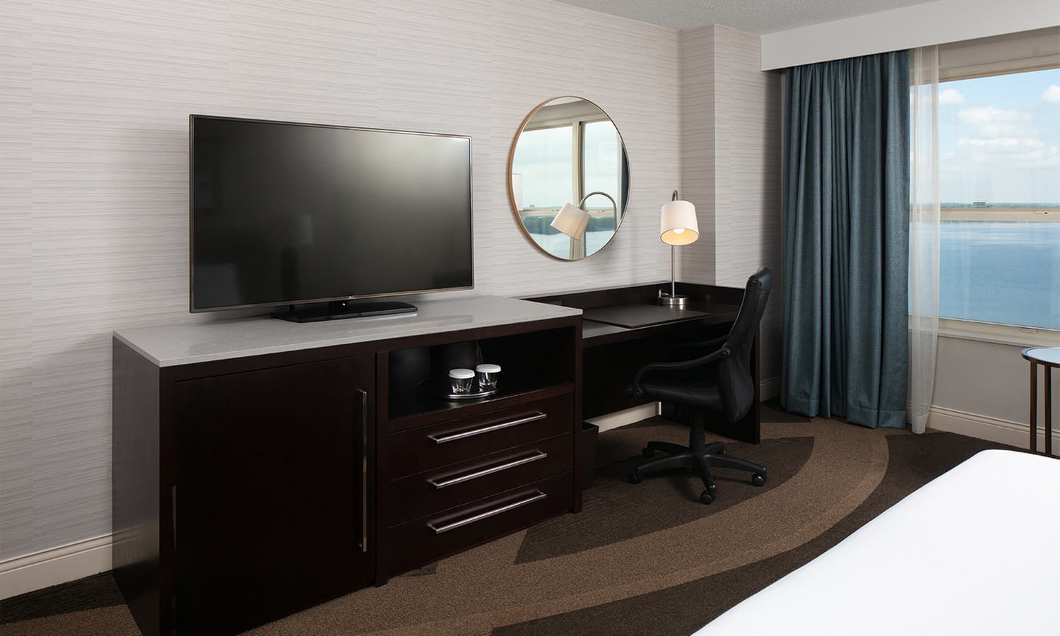 Member Pricing: Stylish Hotel overlooking Lake Monona