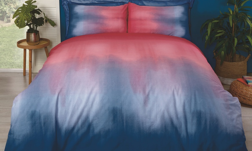 Image 13: Clearance Duvet Set