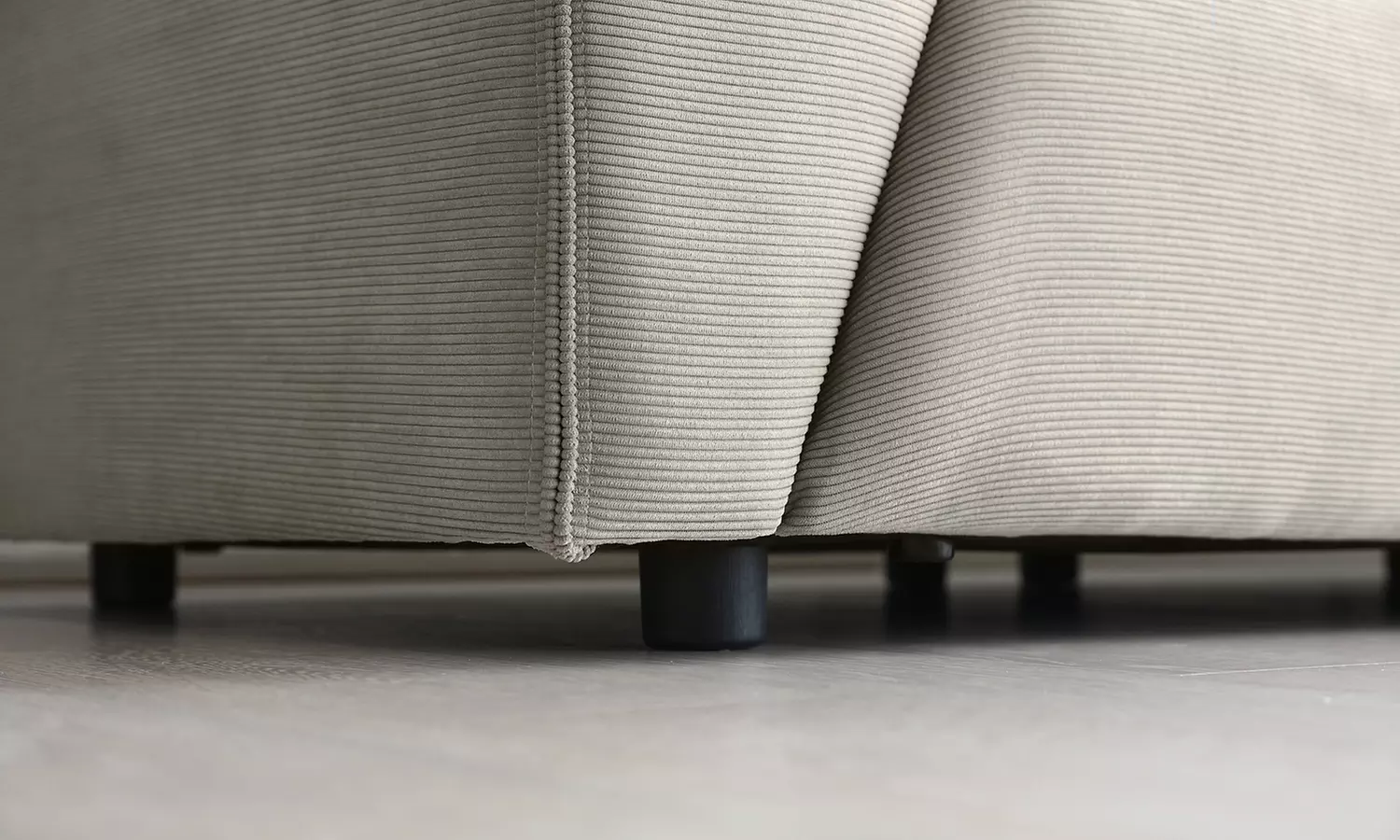 Canapé modulable Kocoon 3 places avec son pouf