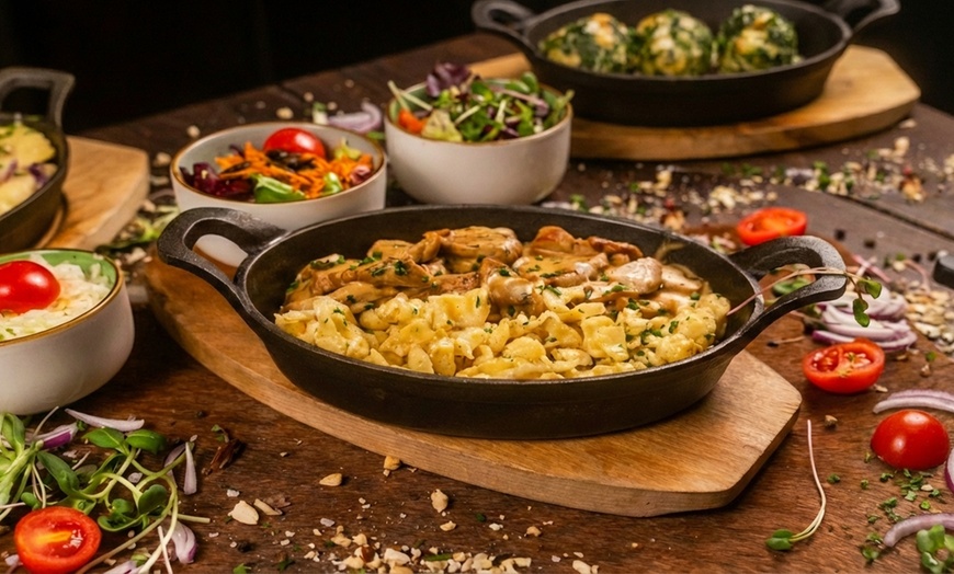 Image 6: 3-Gänge-"Almrausch Menü nach Wahl" für 2 oder 4 Personen