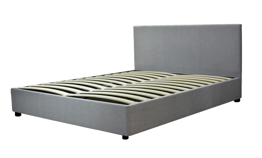 Image 2: Canapé abatible de láminas y colchón opcional, de Sampur