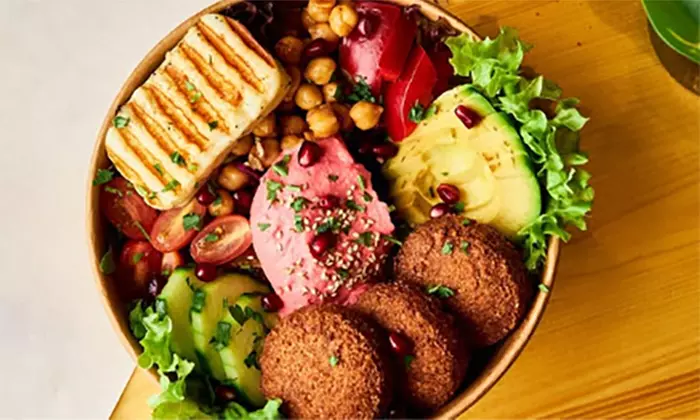 Genieße leckere Burger und Bowls nach Wahl für 1 oder 2 Personen