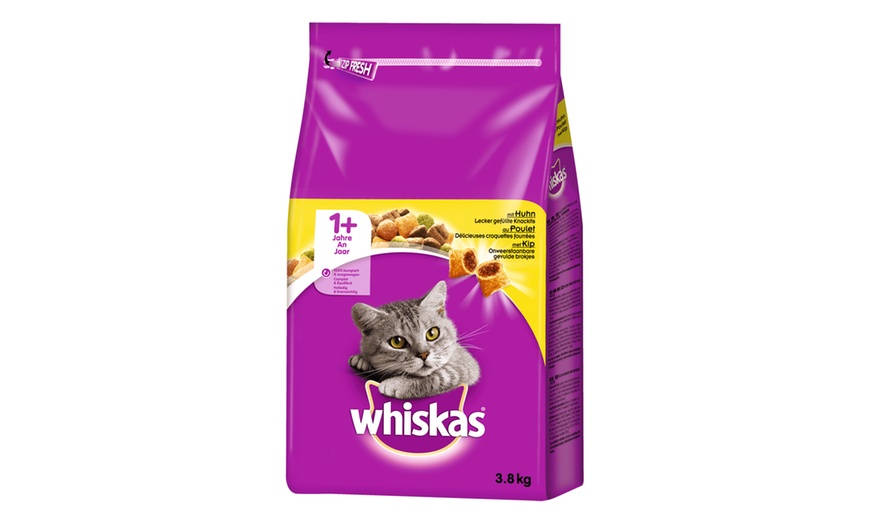 Image 1: Whiskas 1+ Complete Dry Cat Food