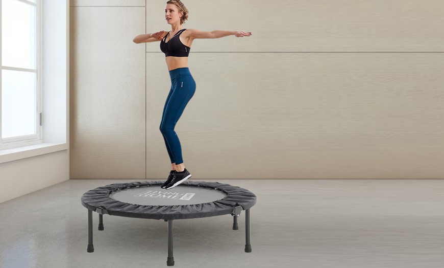 Image 3: 38-Inch Foldable Round Exercise Trampoline