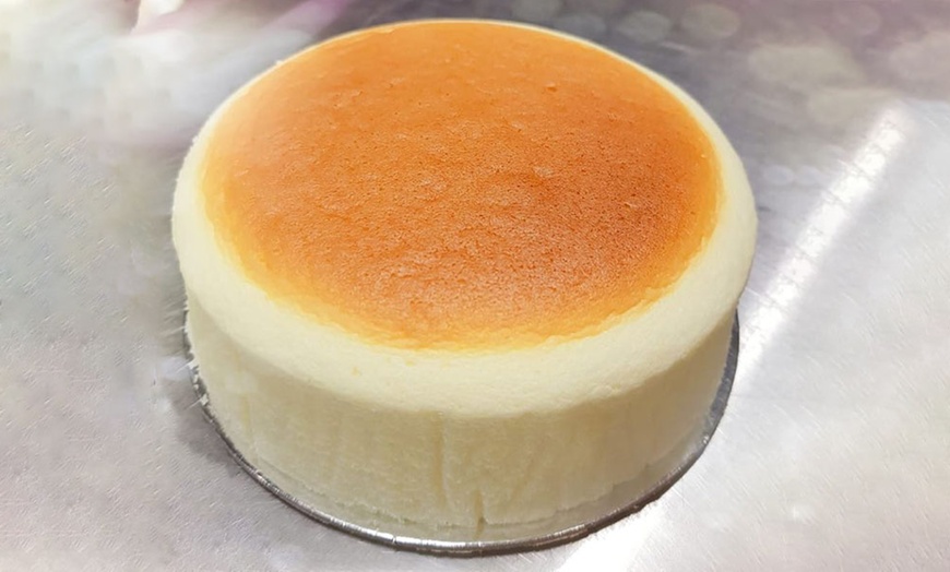 Image 4: Mini Japanese Cheesecake