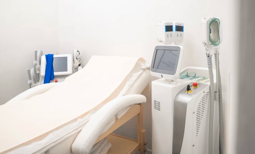 Image 2: 1, 3 ou 5 séances de Hydra Visage de 45 minutes