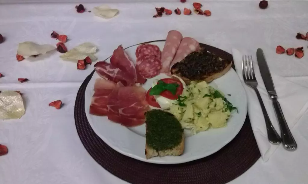 Lago Trasimeno, Perugia: fino a 5 notti con colazione o mezza pensione