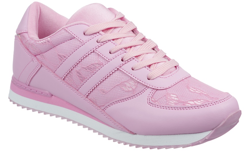 Image 17: Women's Memory-Foam Trainers