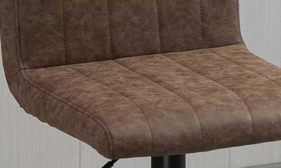 Set of Two HomCom Bar Stools