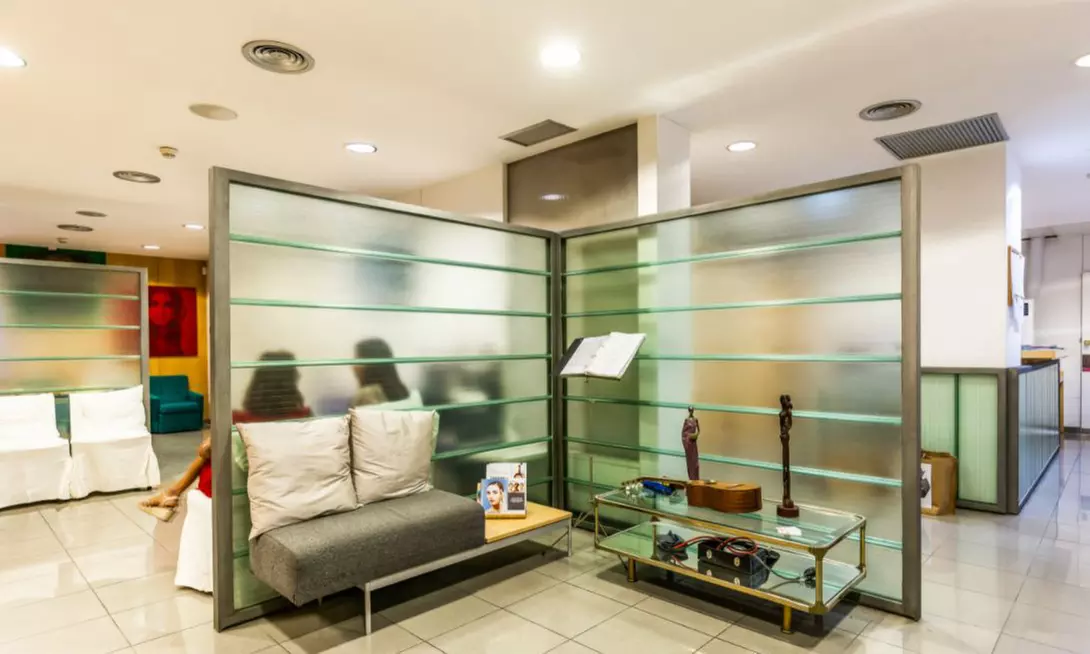 Tratamiento inyectado para hiperhidrosis en axilas, manos o pies