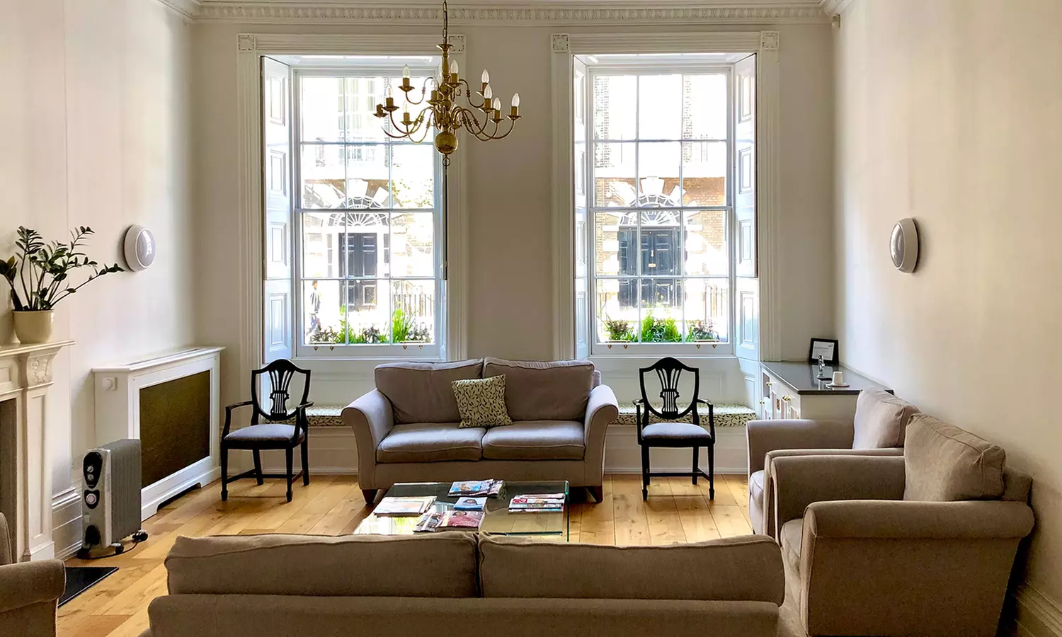 Up to 55% Off on Dental Checkup (Cleaning, X-Ray, Exam) at 128 Harley Street Dental Clinic