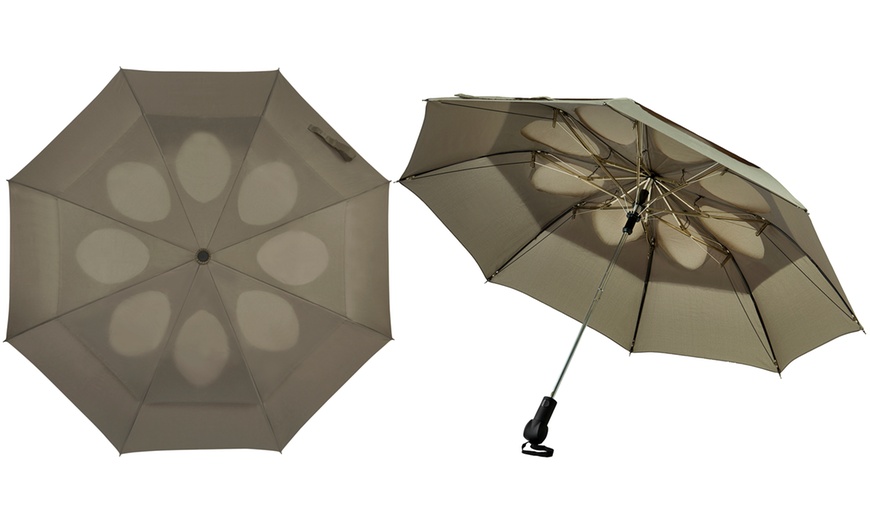 Image 8: Double-Vented Umbrella