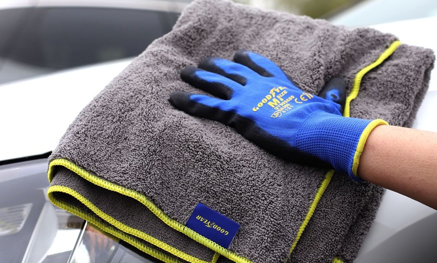 Image 1: Goodyear Microfibre Car Drying Large Towel