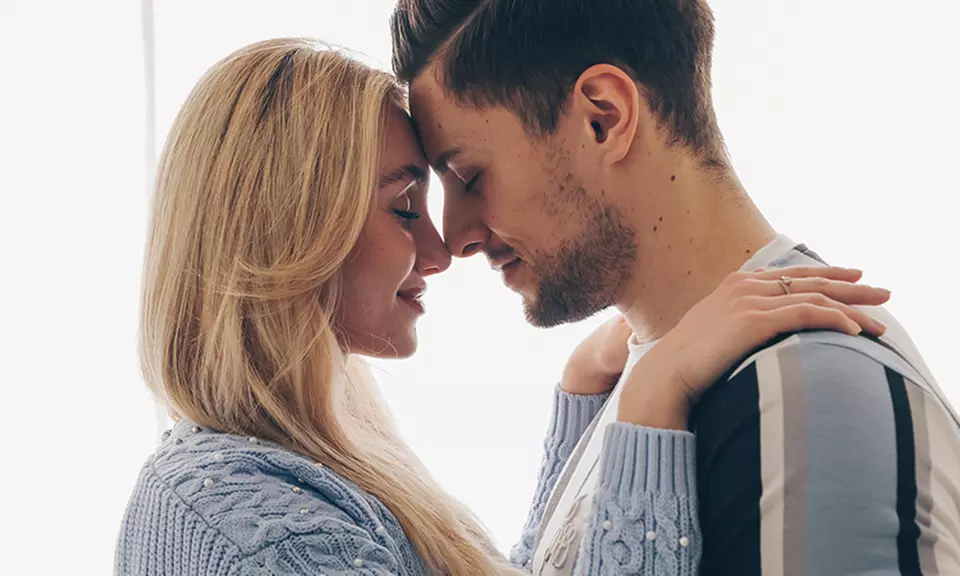 60 Min. Paar Fotoshooting inkl. 2-5 Bildern + Geschenk