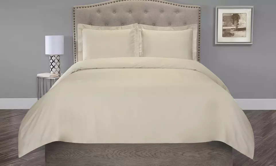 100% Organic Cotton Duvet Cover Set (2- or 3-Piece) - Primary Image