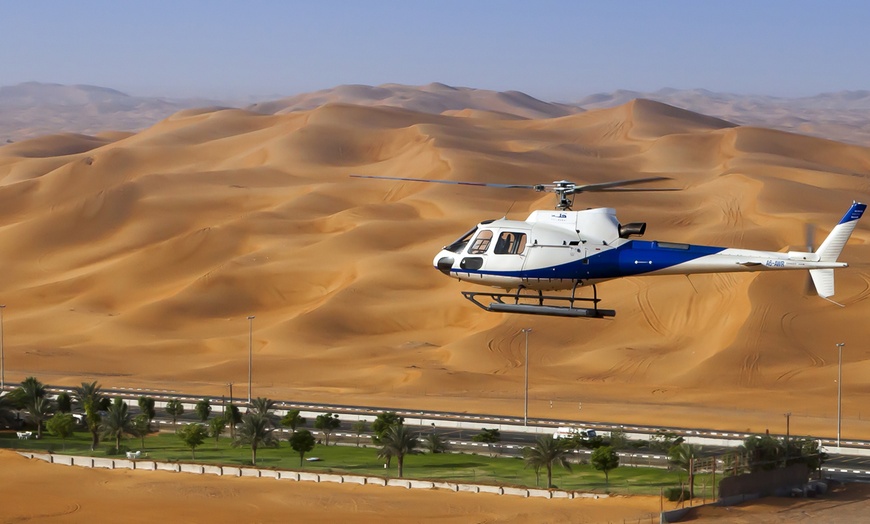 Image 7: Dubai Helicopter Tour