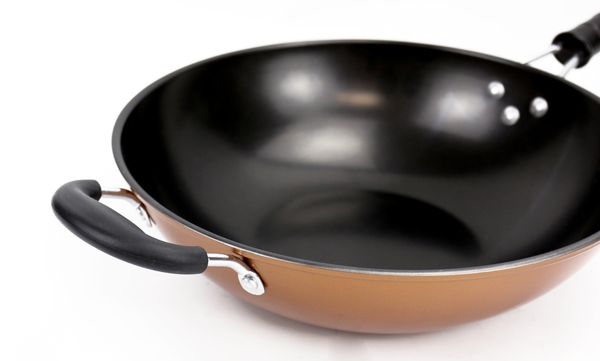 Image 3: 30cm Copper Non-Stick Wok