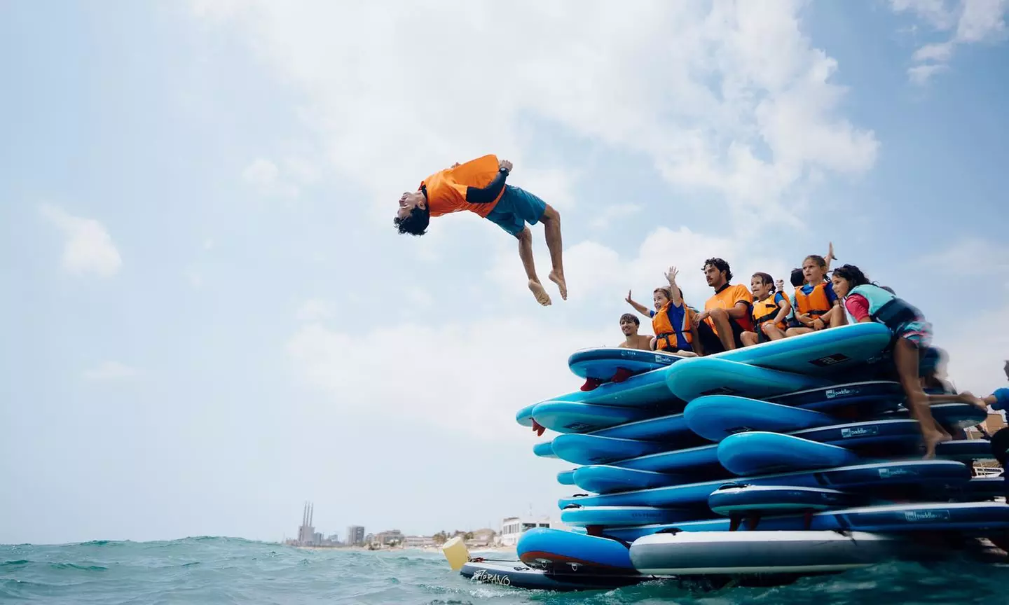 Aventura acuática con alquiler de paddle surf, kayak o tabla de surf