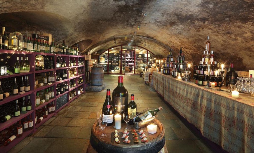 Image 10: Savoie : chambre charme ou suite avec petit-déjeuner, vin et champagne